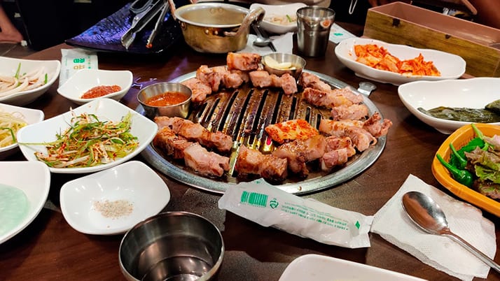 Read more about the article How to Order and Pay in Restaurants in South Korea