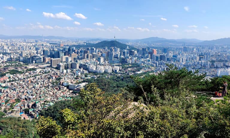 5 Best Hikes to Do in Seoul, South Korea (All Difficulties) - Timzer ...